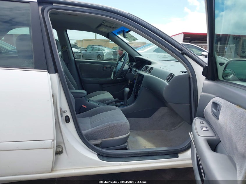 2000 Toyota Camry Ce/Le/Xle