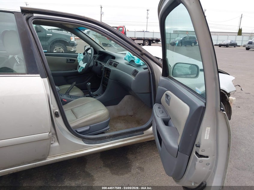 2001 Toyota Camry Ce