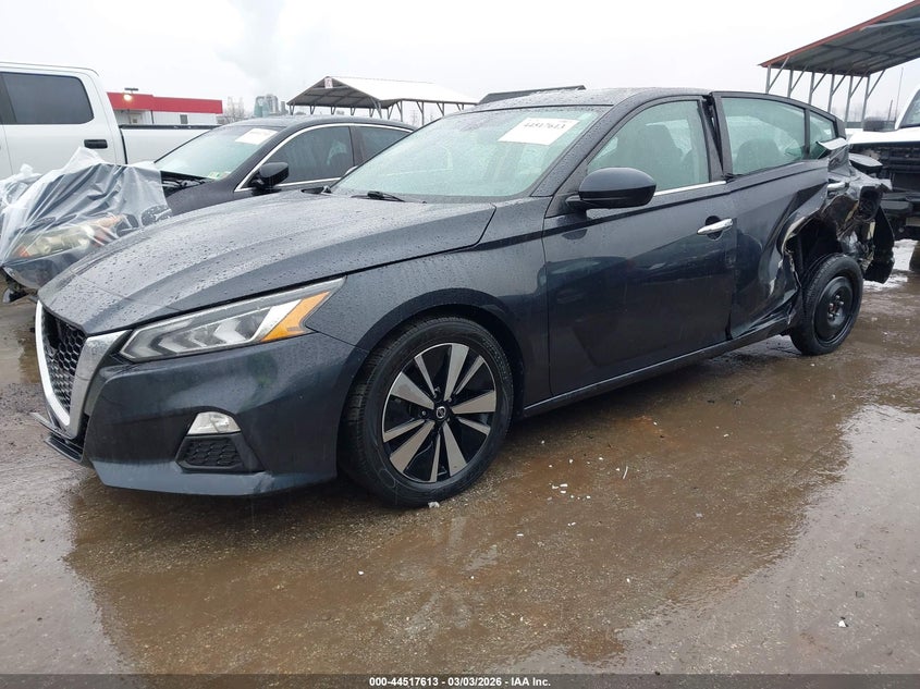 2022 Nissan Altima Sv Fwd