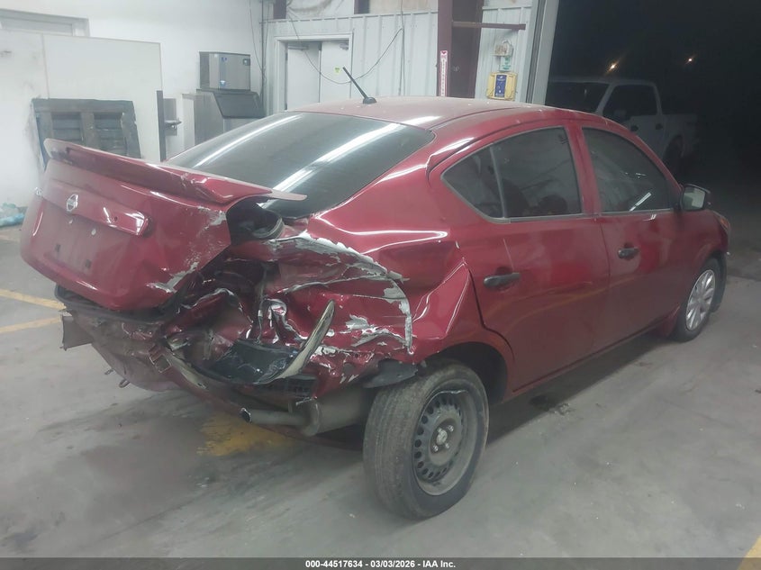 2018 Nissan Versa 1.6 S+