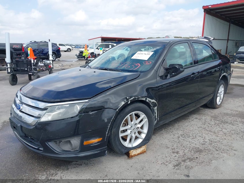 2011 Ford Fusion S