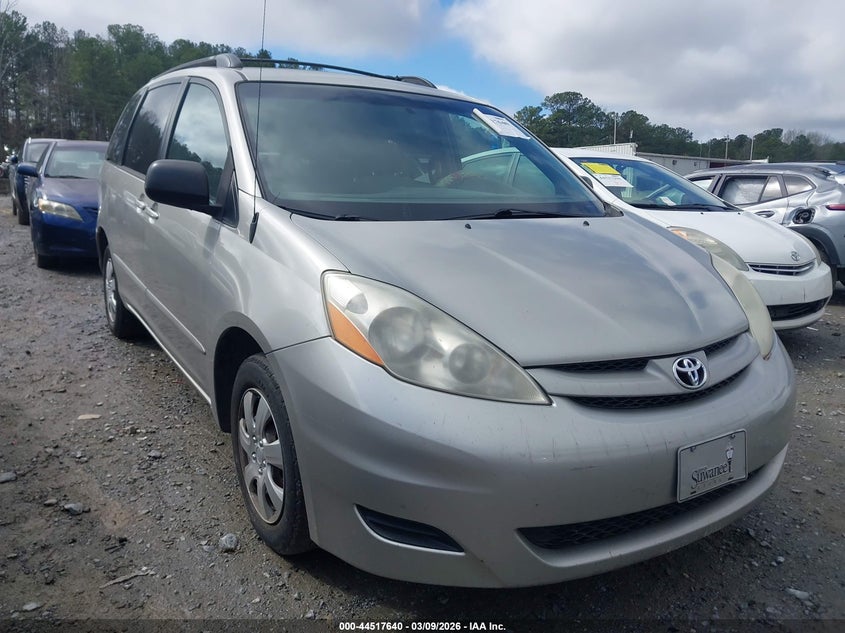 2008 Toyota Sienna Le