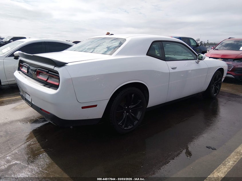 Vin: 2c3cdzag8gh200068, lot: 45014405, dodge challenger sxt 20164