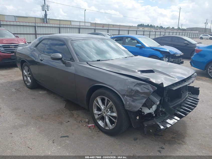 2023 Dodge Challenger Sxt Awd