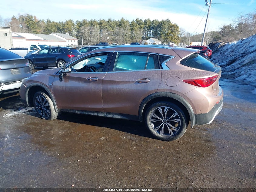 2018 Infiniti Qx30 Premium VIN: SJKCH5CR1JA053117 Lot: 44517749