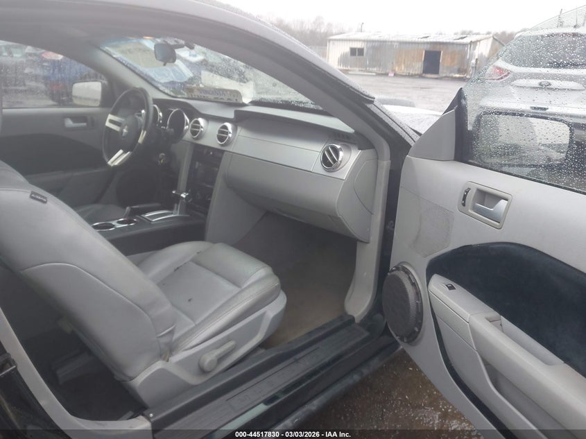 2008 Ford Mustang V6 Premium