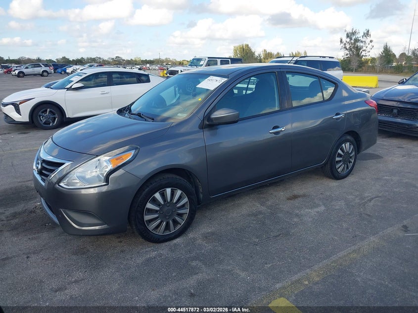2018 Nissan Versa 1.6 Sv