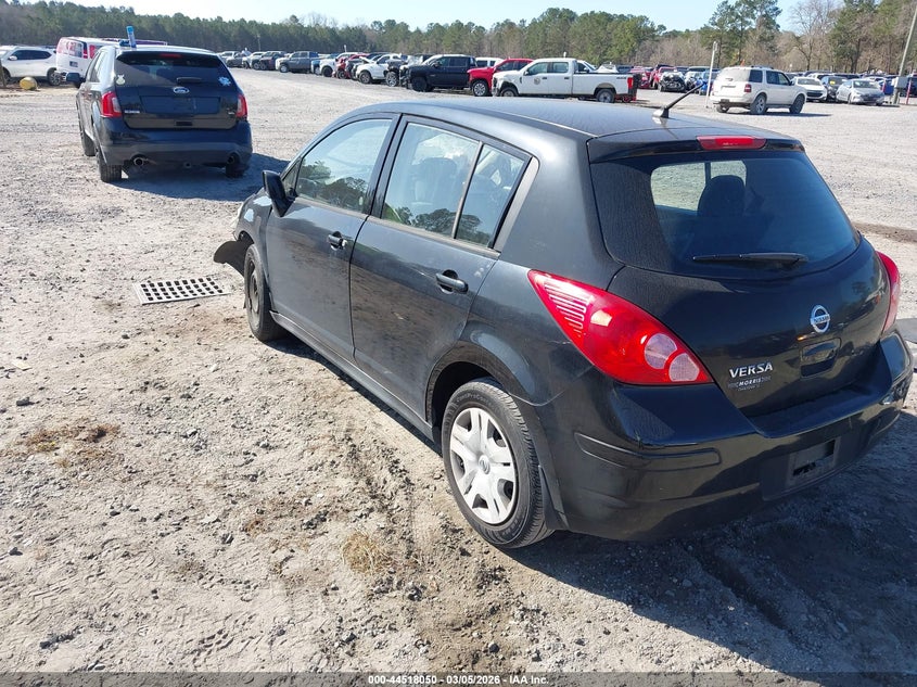 2011 Nissan Versa 1.8S