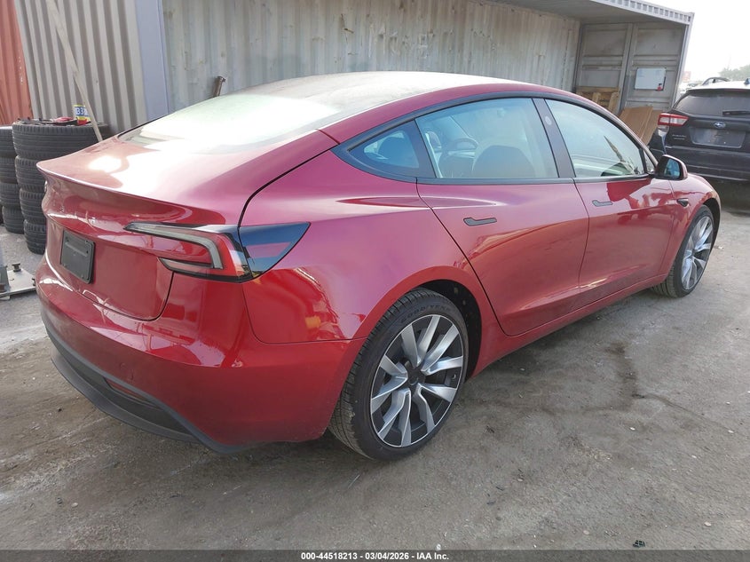 2025 Tesla Model 3 Long Range Rear-Wheel Drive/Standard Rear-Wheel Drive