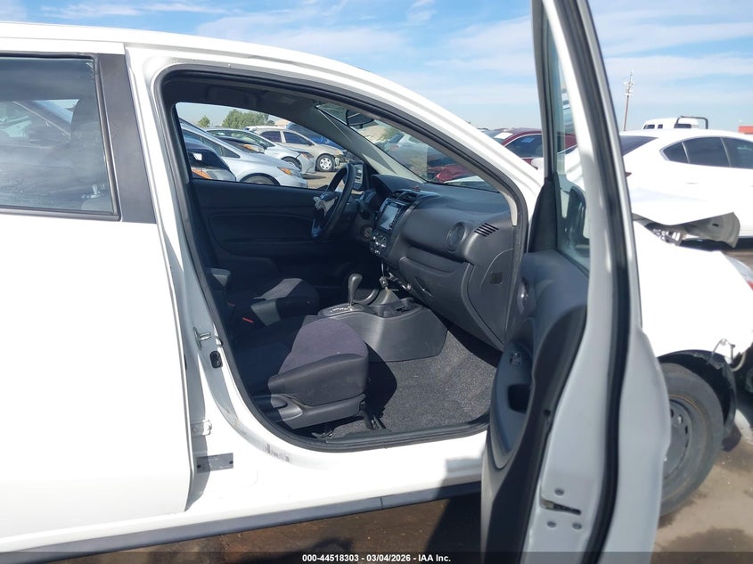 2019 Mitsubishi Mirage Es