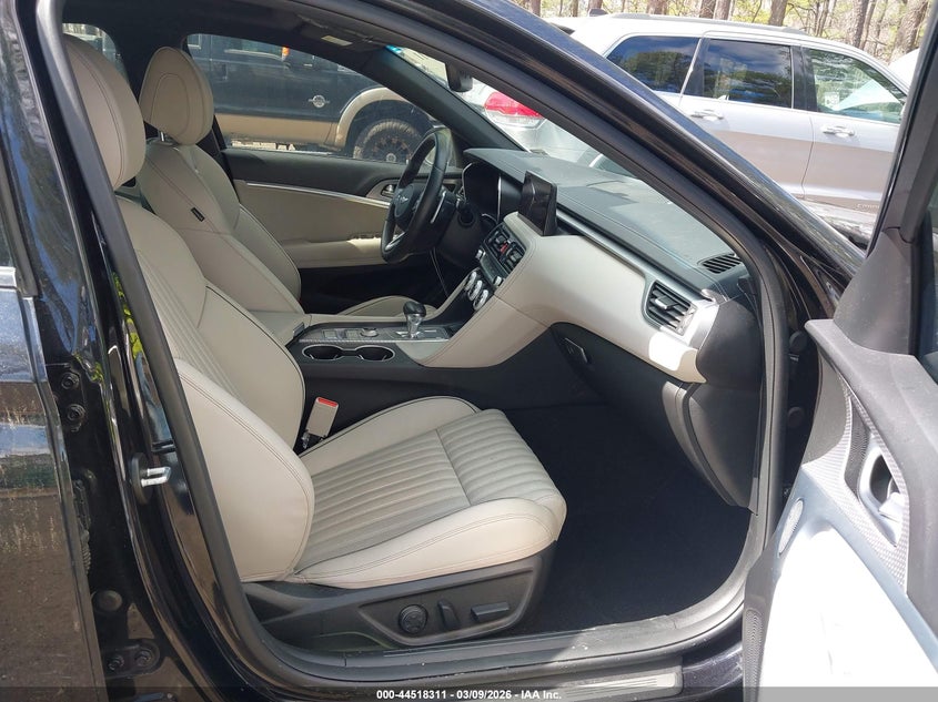 2023 Genesis G70 3.3T Awd