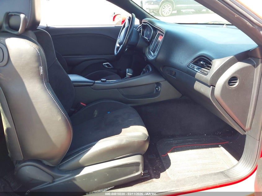 2017 Dodge Challenger Sxt Plus