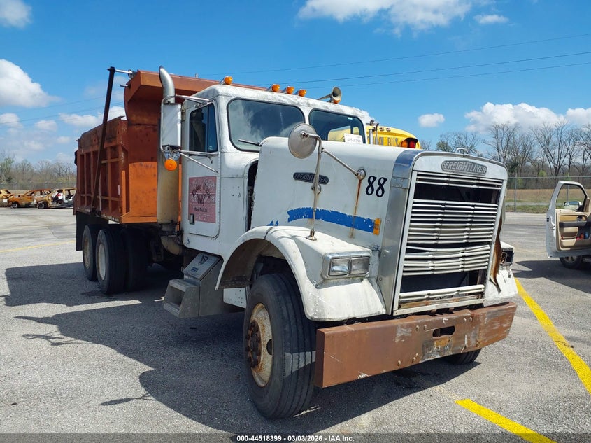 1988 Freightliner Conventional Fld120