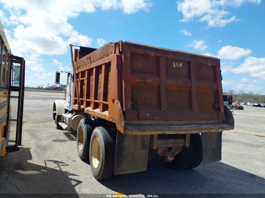 1988 Freightliner Conventional Fld120