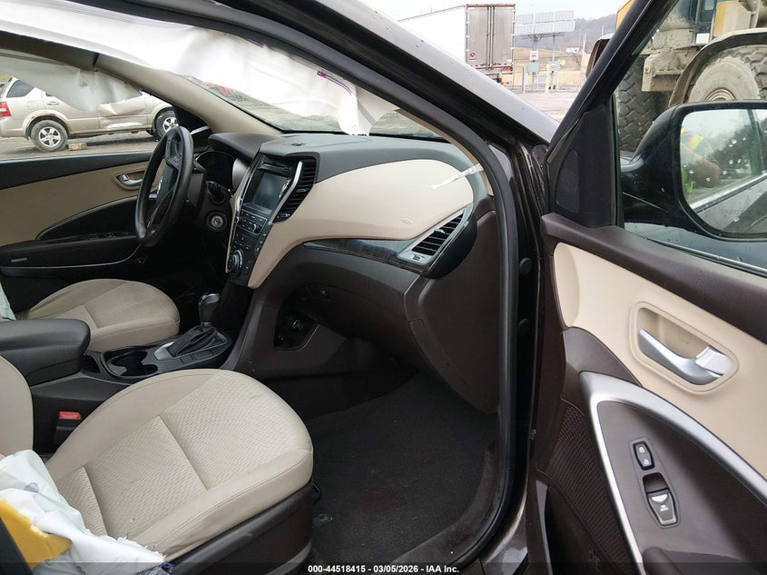 2017 Hyundai Santa Fe Se