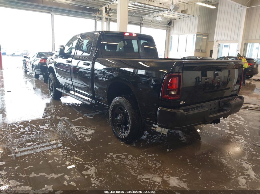 Vin: 3c6ur5cj0tg257613, lot: 45015258, ram 2500 tradesman  4x4 6'4 box 20263