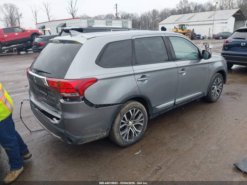 2017 Mitsubishi Outlander Es