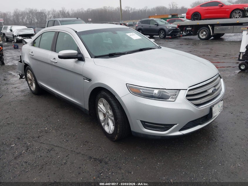 2016 Ford Taurus Sel
