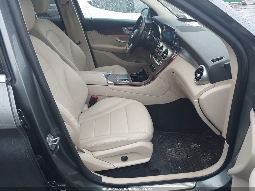 2021 Mercedes-Benz Glc 300 4Matic Suv
