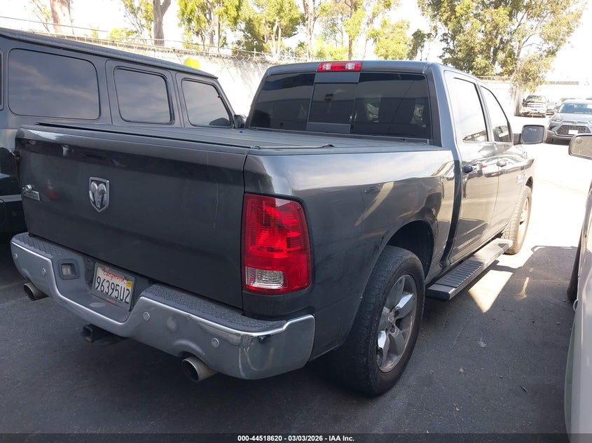 2017 Ram 1500 Big Horn 4X2 5'7 Box