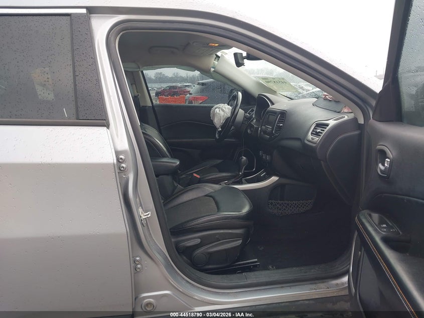 2018 Jeep Compass Latitude Fwd