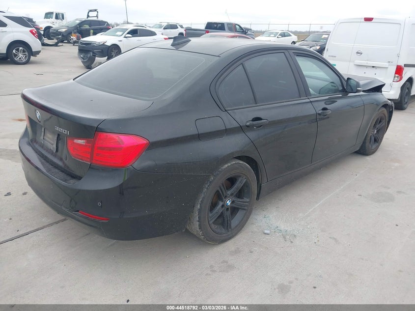 2015 BMW 320I