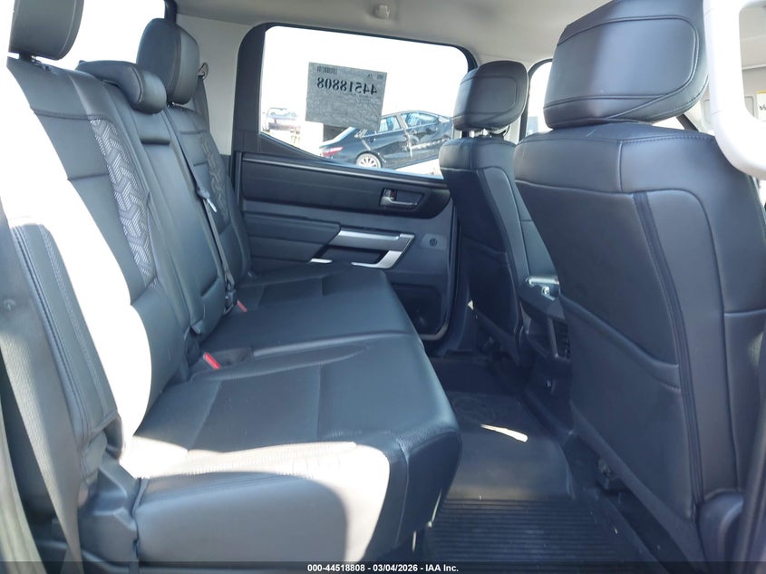 2022 Toyota Tundra Sr5 VIN: 5TFLA5DB6NX045929 Lot: 44518808