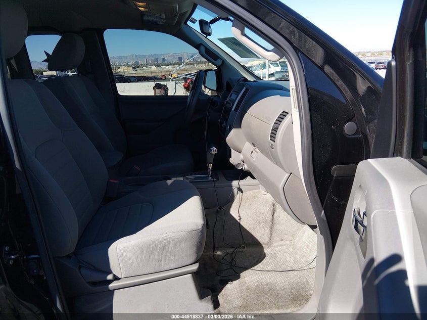 2016 Nissan Frontier S