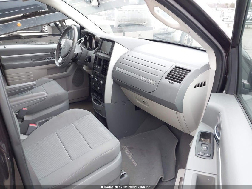 2010 Dodge Grand Caravan Hero