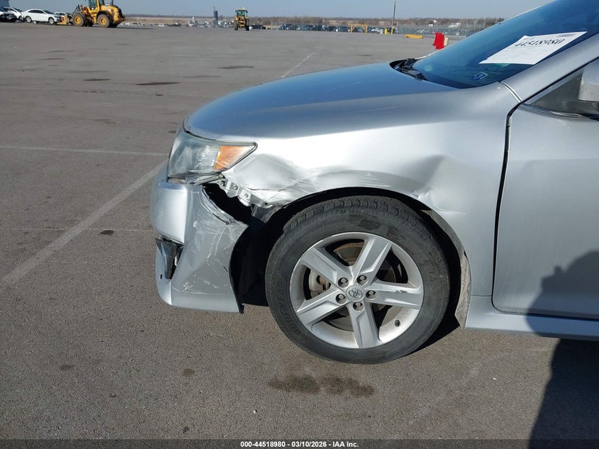2014 TOYOTA CAMRY SEDAN 2.5L I-4 DOHC, VVT, 178HP