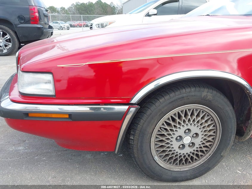 1991 Chrysler Tc By Maserati VIN: ZC2FS1208MB207621 Lot: 44519027