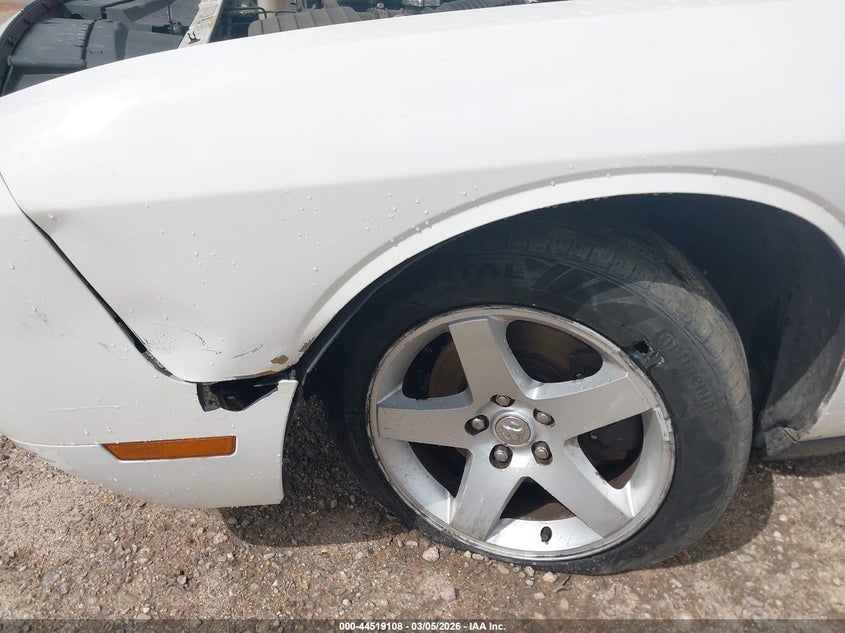 2010 Dodge Challenger 3.5 Se white Lot 111044519108 Vin 2B3CJ4DVXAH110334