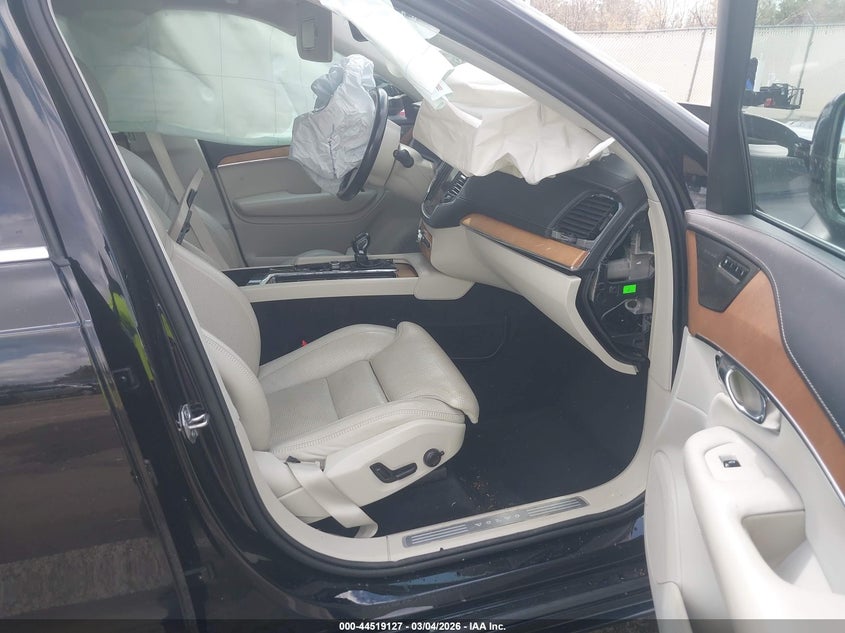 2020 Volvo Xc90 T6 Inscription 7 Passenger