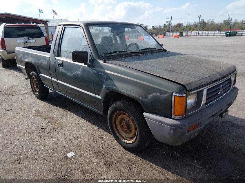 JA7LS21G6SP009341 MITSUBISHI MIGHTY MAX Photo 1