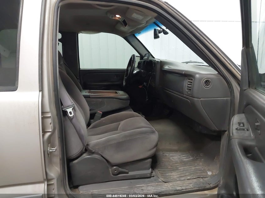 2006 GMC Sierra 2500Hd Sle1