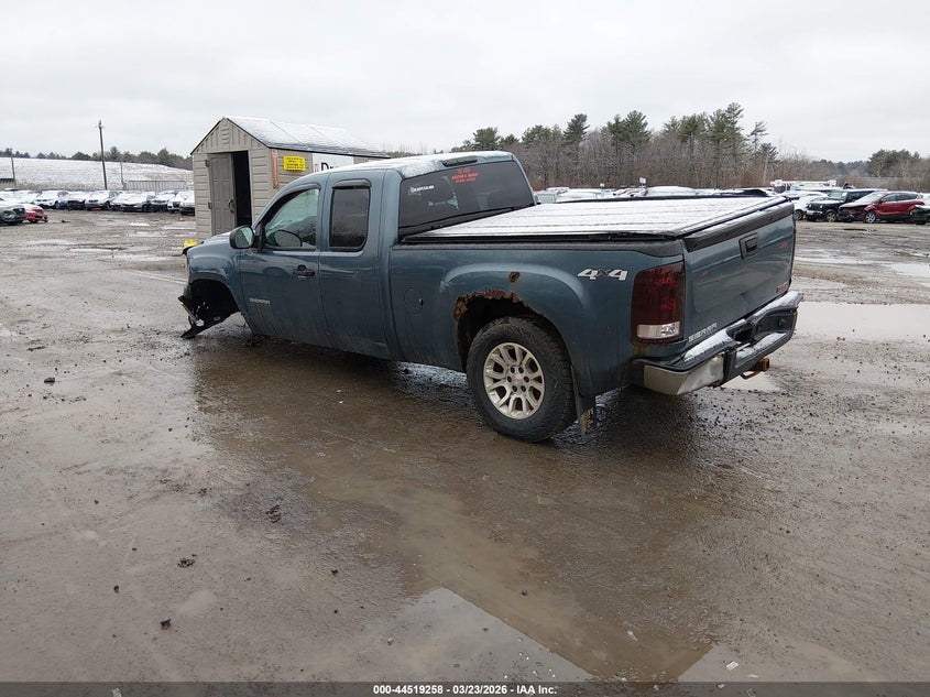 1GTR2TEA2CZ284073 2012 Gmc SIERRA 4.8 1500 Work Truck blue
