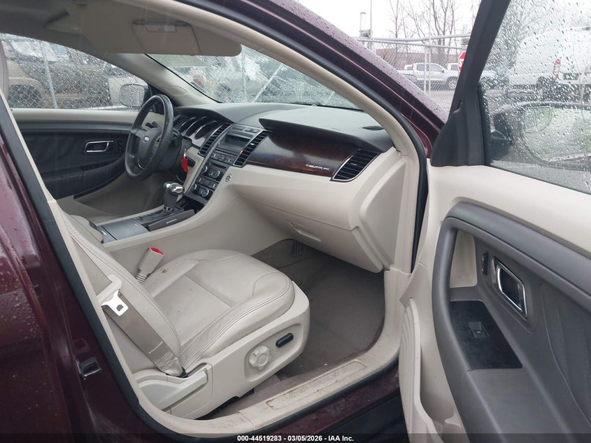 2011 Ford Taurus Sel