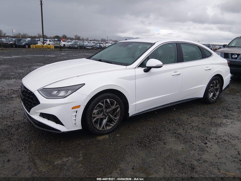 2022 Hyundai Sonata Sel