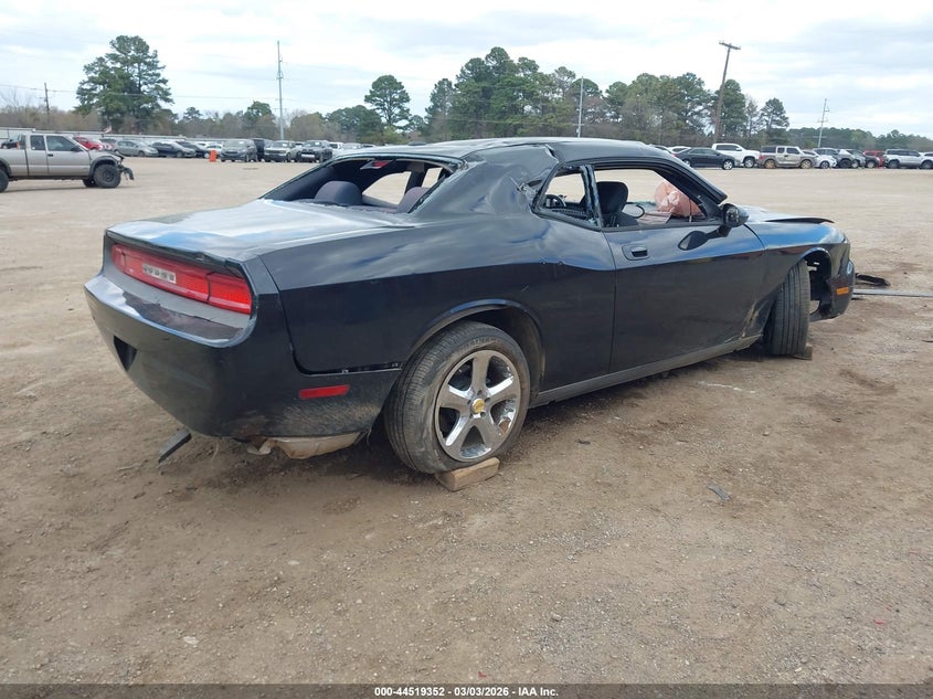 2010 Dodge Challenger Se