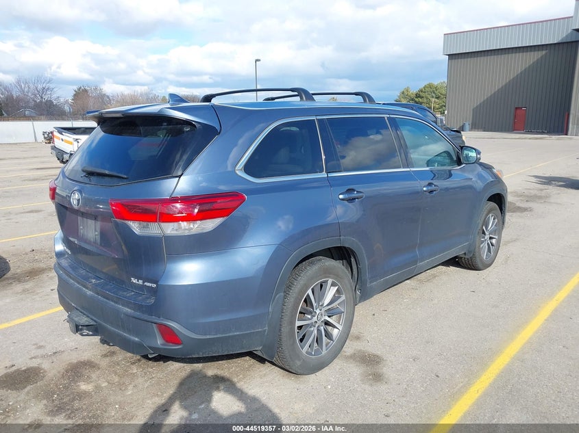 2019 Toyota Highlander Xle