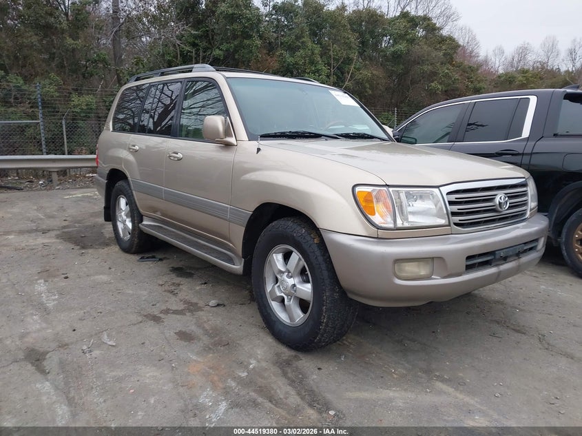 2005 TOYOTA LAND CRUISER