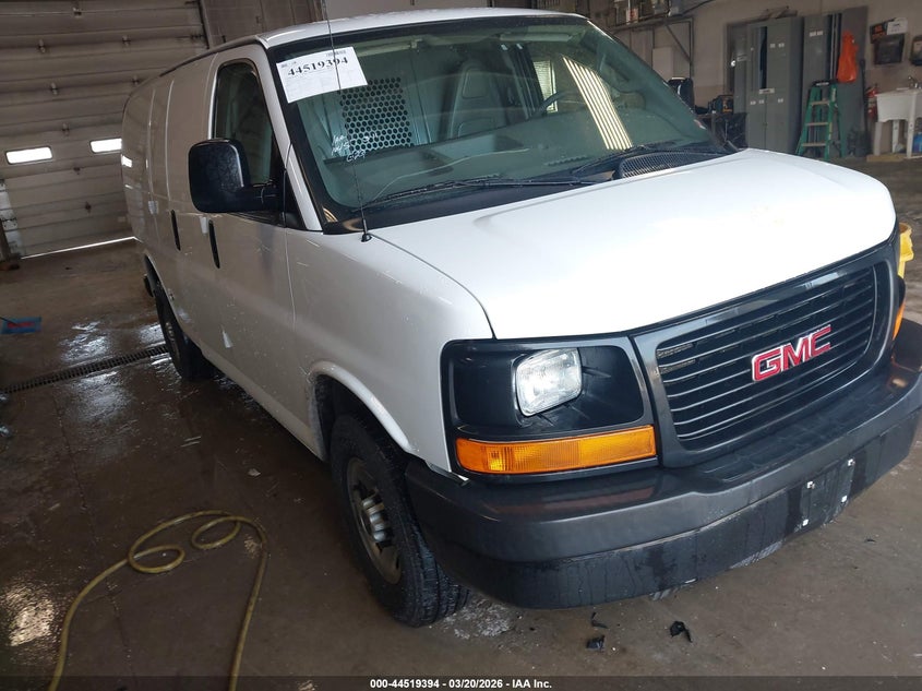 2016 GMC Savana 3500 Work Van