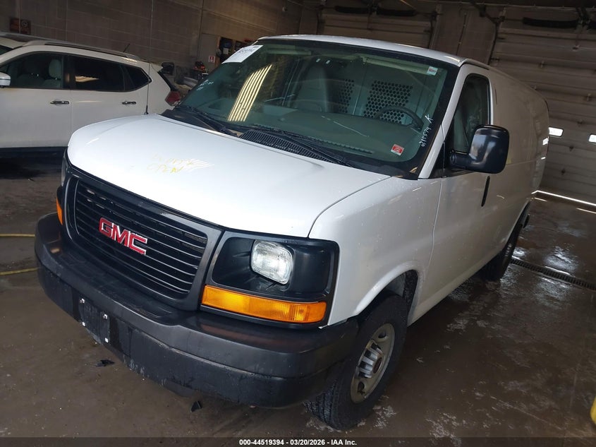 2016 GMC Savana 3500 Work Van