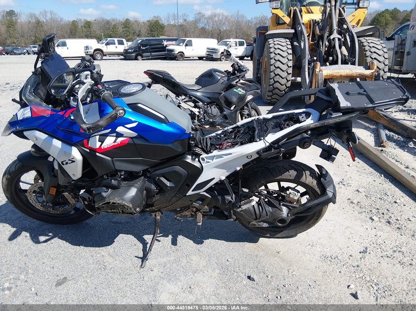 VIN WB10M2300S6L22405 2025 BMW R 1300 GS