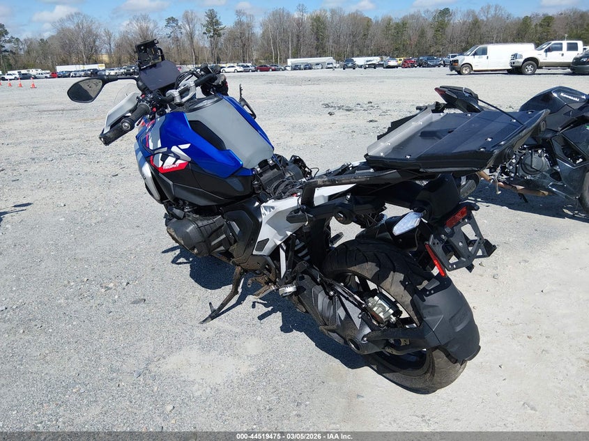 VIN WB10M2300S6L22405 2025 BMW R 1300 GS
