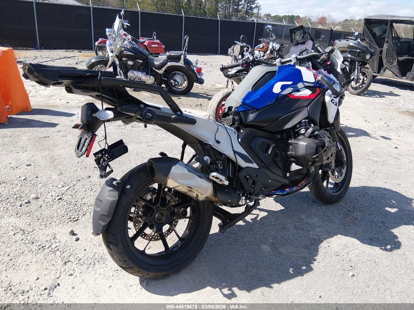 VIN WB10M2300S6L22405 2025 BMW R 1300 GS
