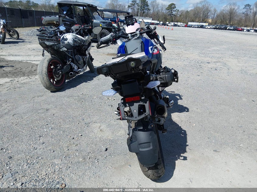 VIN WB10M2300S6L22405 2025 BMW R 1300 GS
