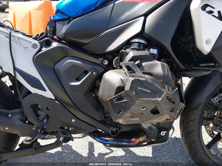 VIN WB10M2300S6L22405 2025 BMW R 1300 GS