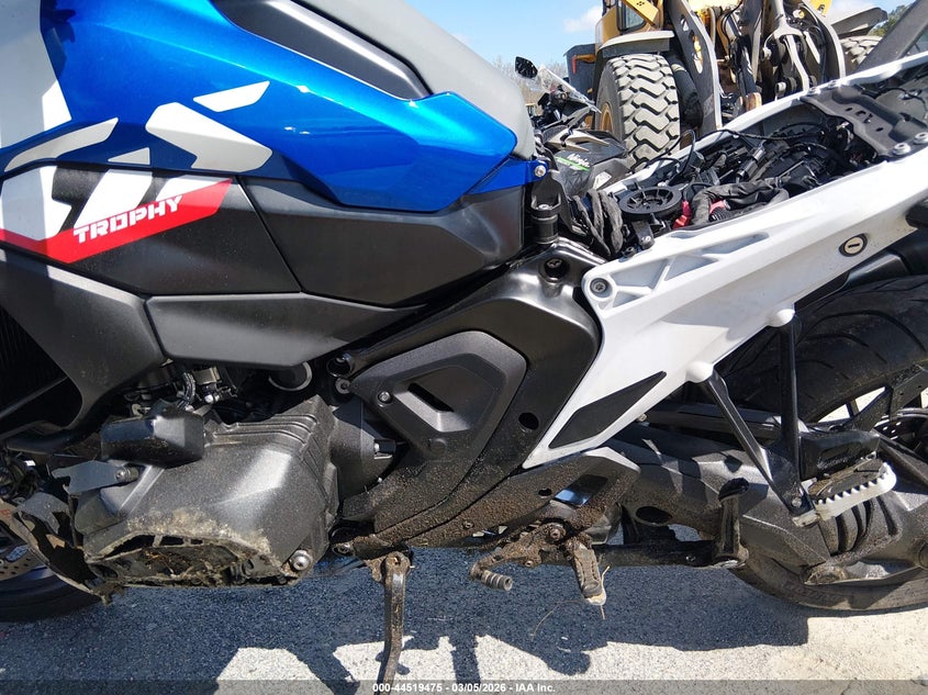 VIN WB10M2300S6L22405 2025 BMW R 1300 GS