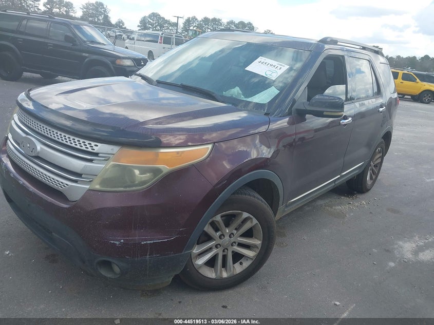 Vin: 1fmhk8d80bga07340, lot: 45016274, ford explorer xlt 20112